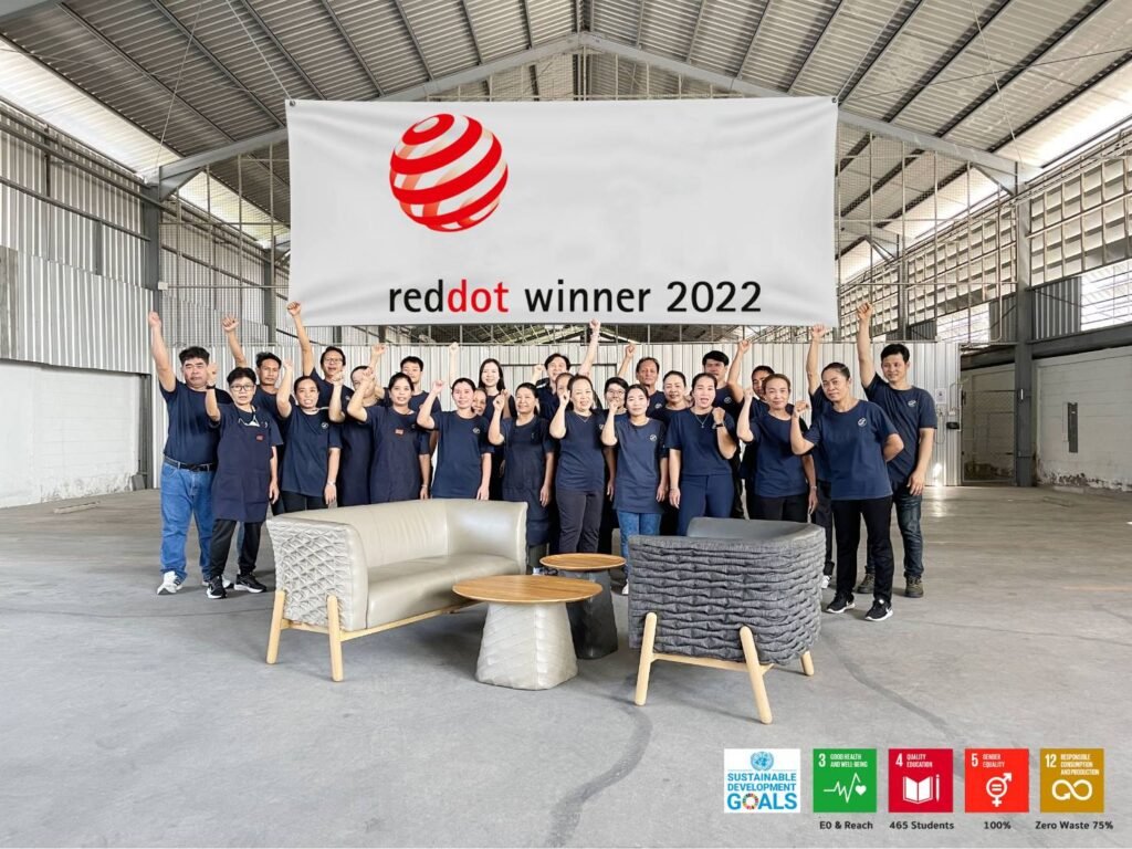 โซฟายุโรป ฝีมือช่างไทย